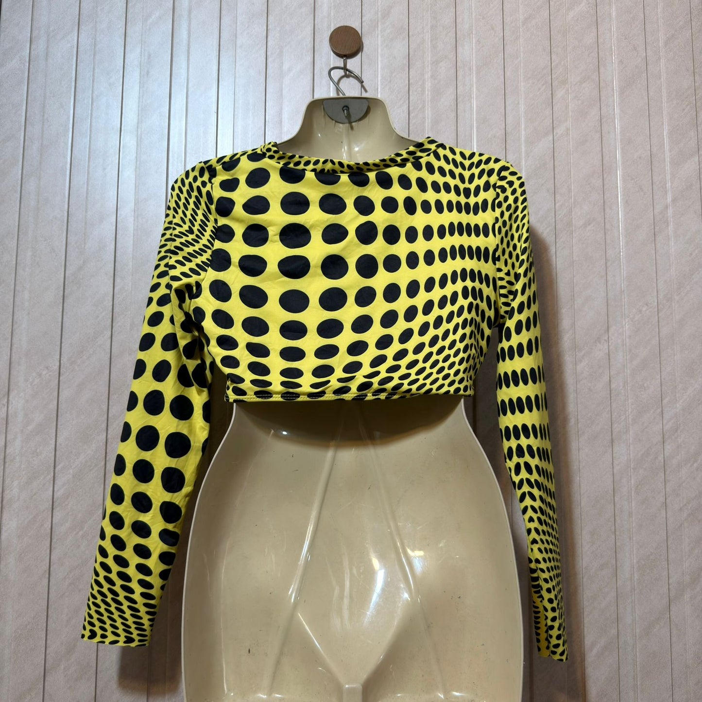 Chest 18  Lenght 22  Fabric Silk Jersey Women’s Elegant Western Crop Top
