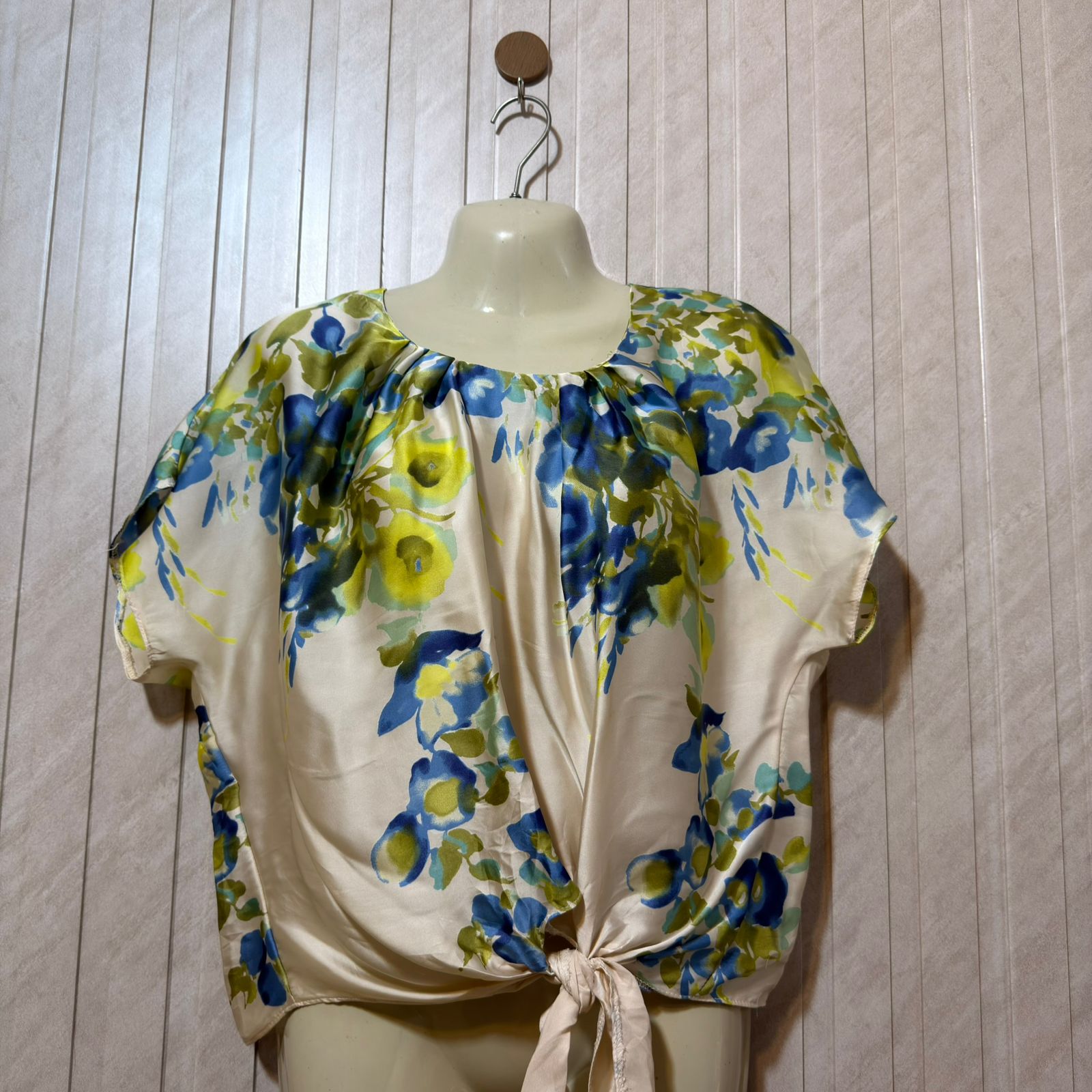 Chest 20  Lenght 20  Fabric Silk Women’s Stylish Western Crop Top