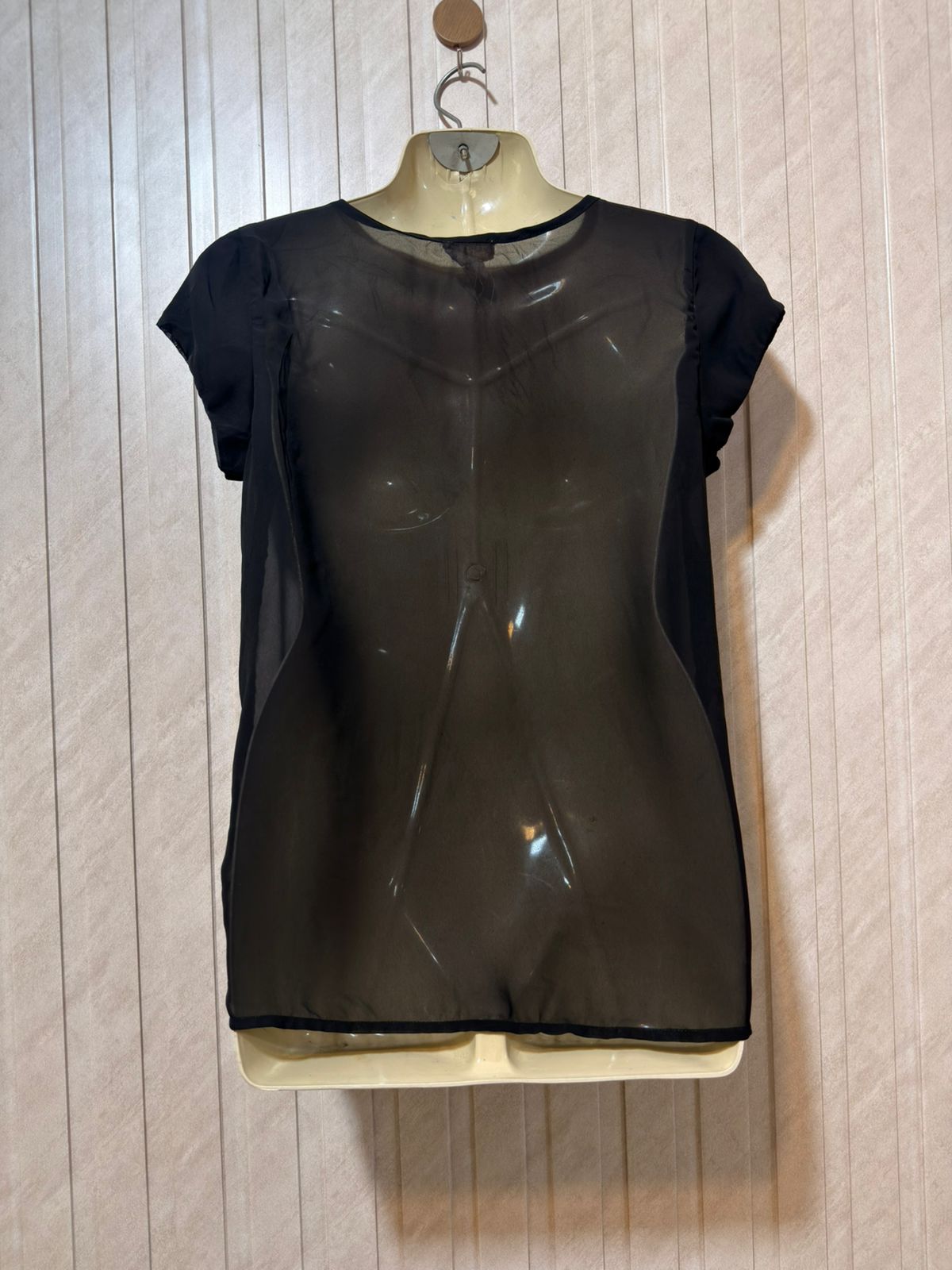 Chest 18  Lenght 24  Fabric chiffon Women’s Popular Western Crop Top