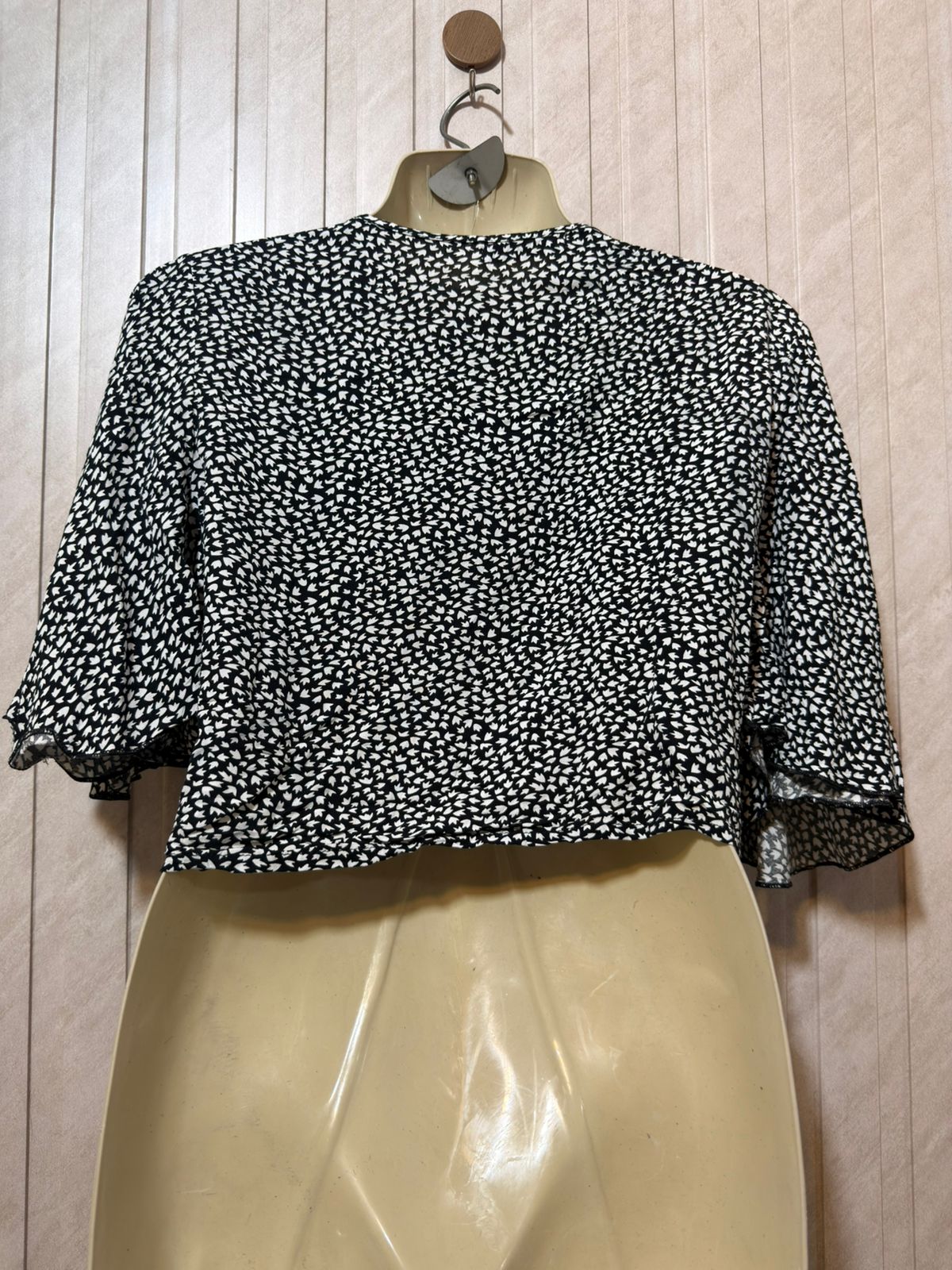 Chest small  Lenght 14  Fabric linen Women’s Must-Have Western Crop Top