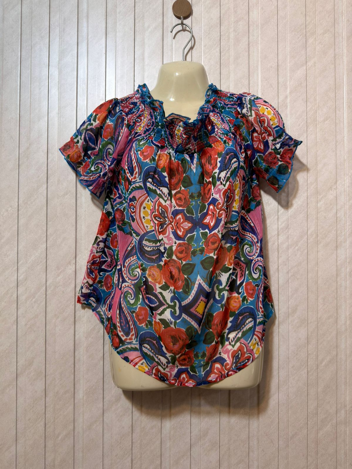 Chest 20  Lenght 20  Fabric chiffon Women’s Designer Western Crop Top