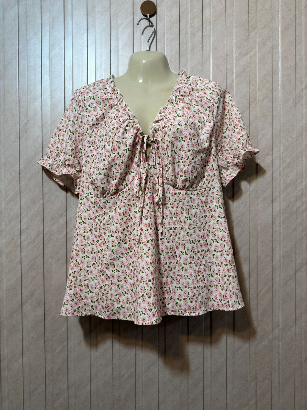 Chest 21  Lenght 25  Fabric Silk Women’s Exclusive Western Crop Top
