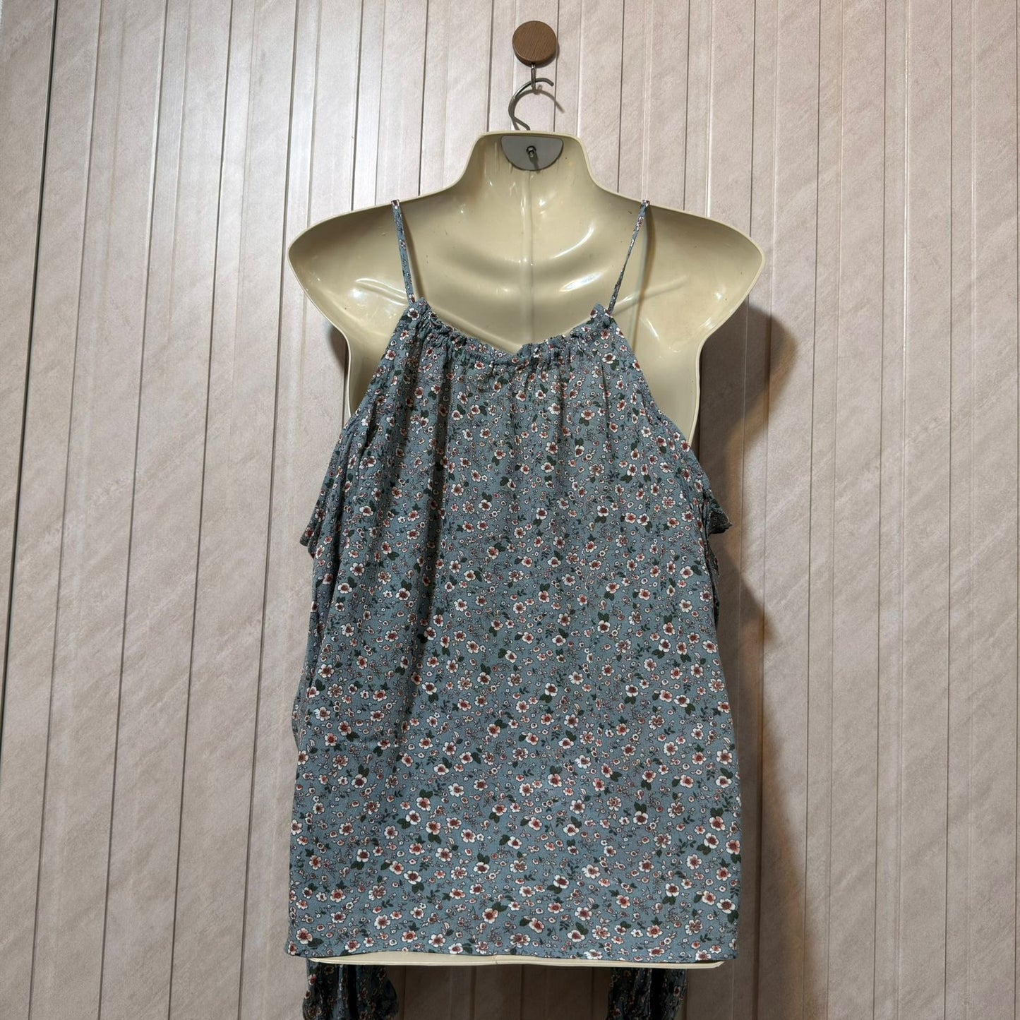 Chest 22  Lenght 24  Fabric Rayon Cut Sleeve Western Top