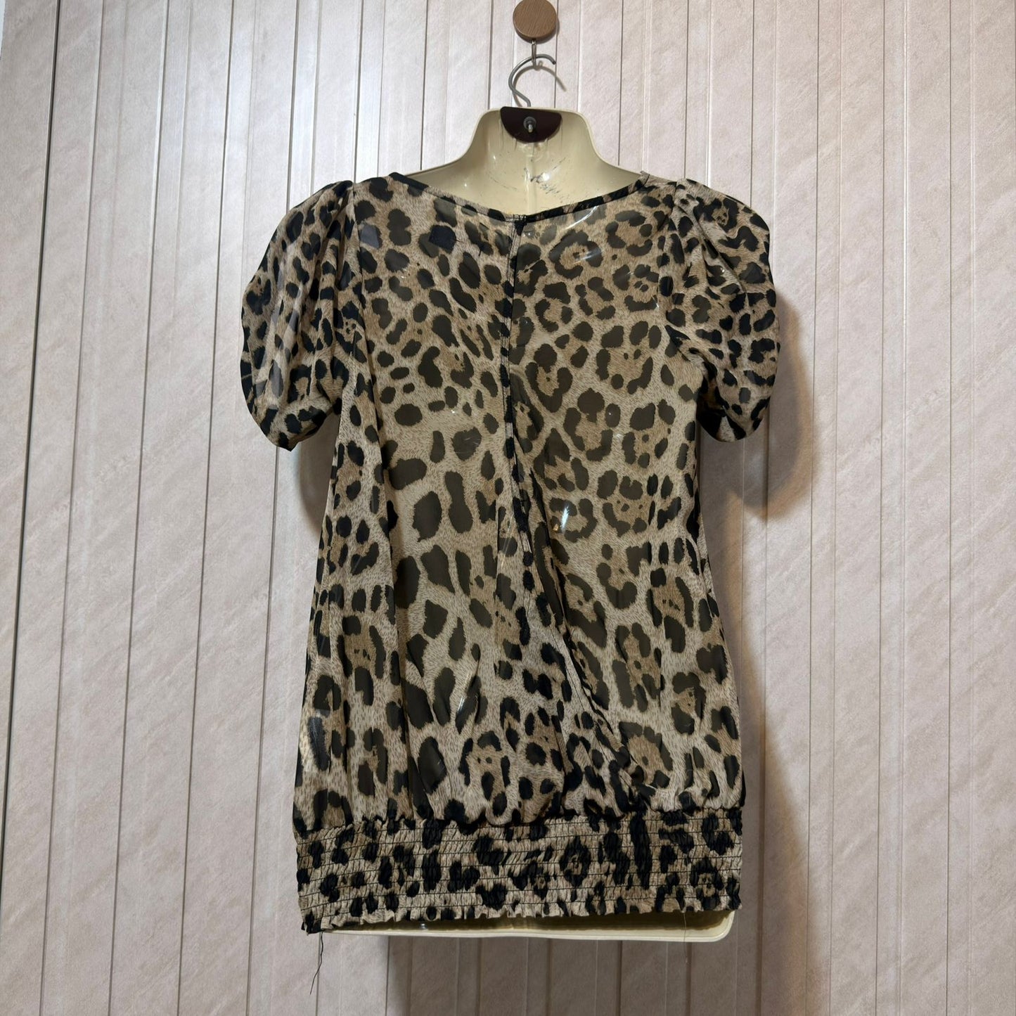 Chest 19  Lenght 23  Fabric Chiffon Elegant Western Branded Women’s Crop Top