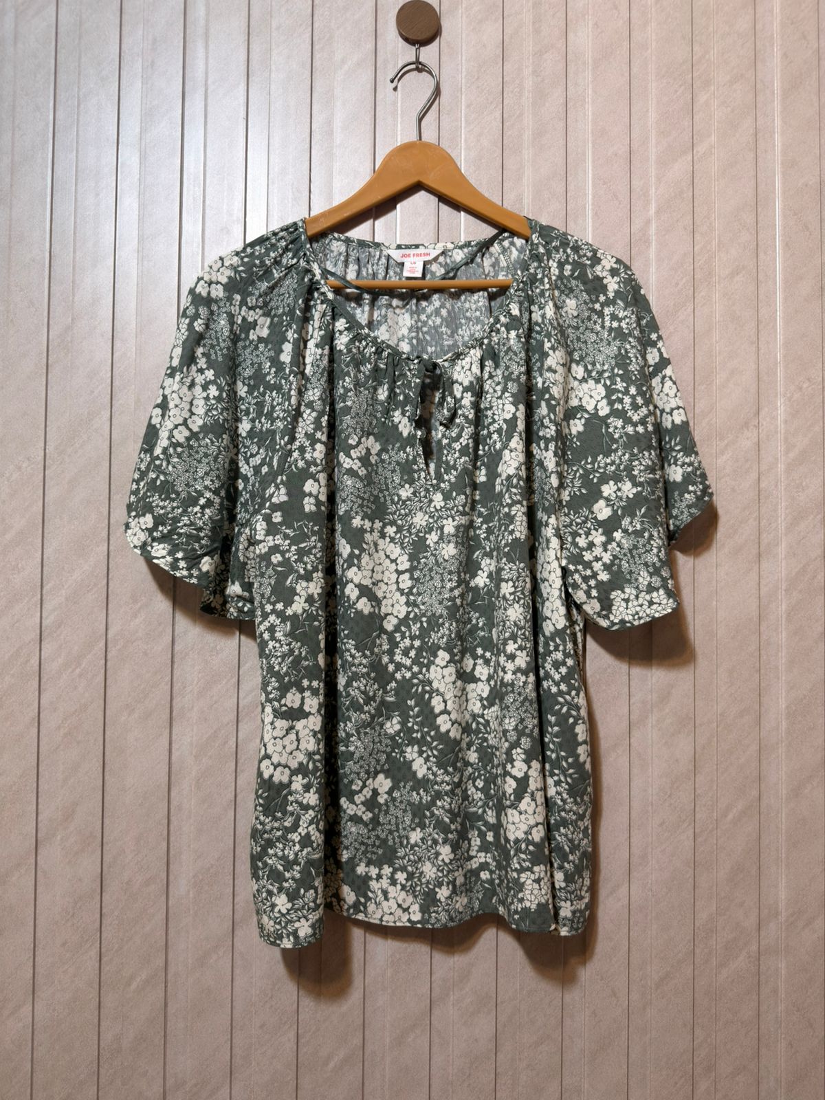 Chest 22  Length 25  Fabric Linen Women’s Premium Branded Half Sleeve Top