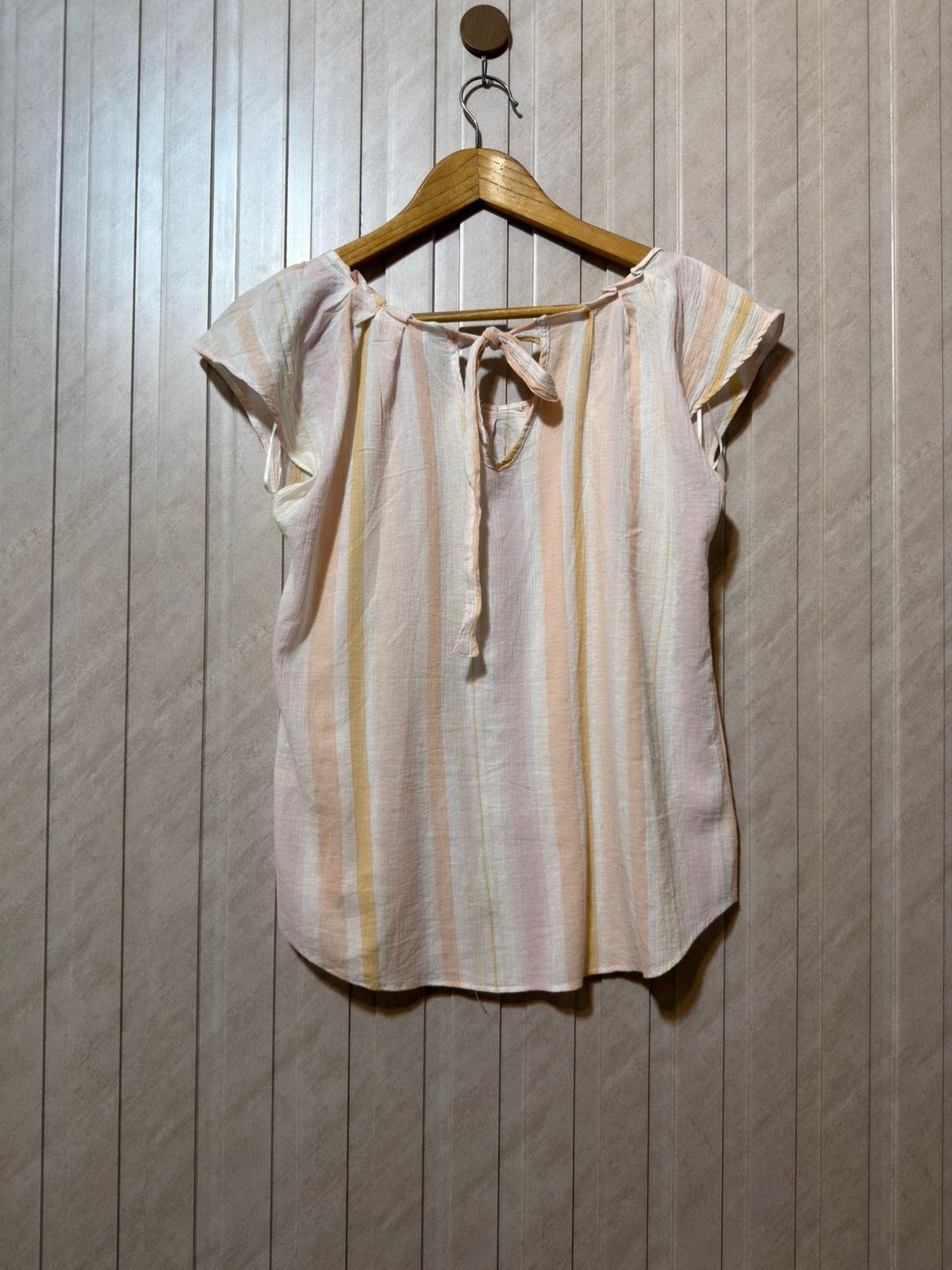 Chest 20  Length 24  Fabric Cotton Women’s Premium Western Half Sleeve Top