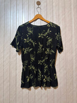 Chest 18  Length 24  Fabric Rayon Women’s Popular Western Half Sleeve Top