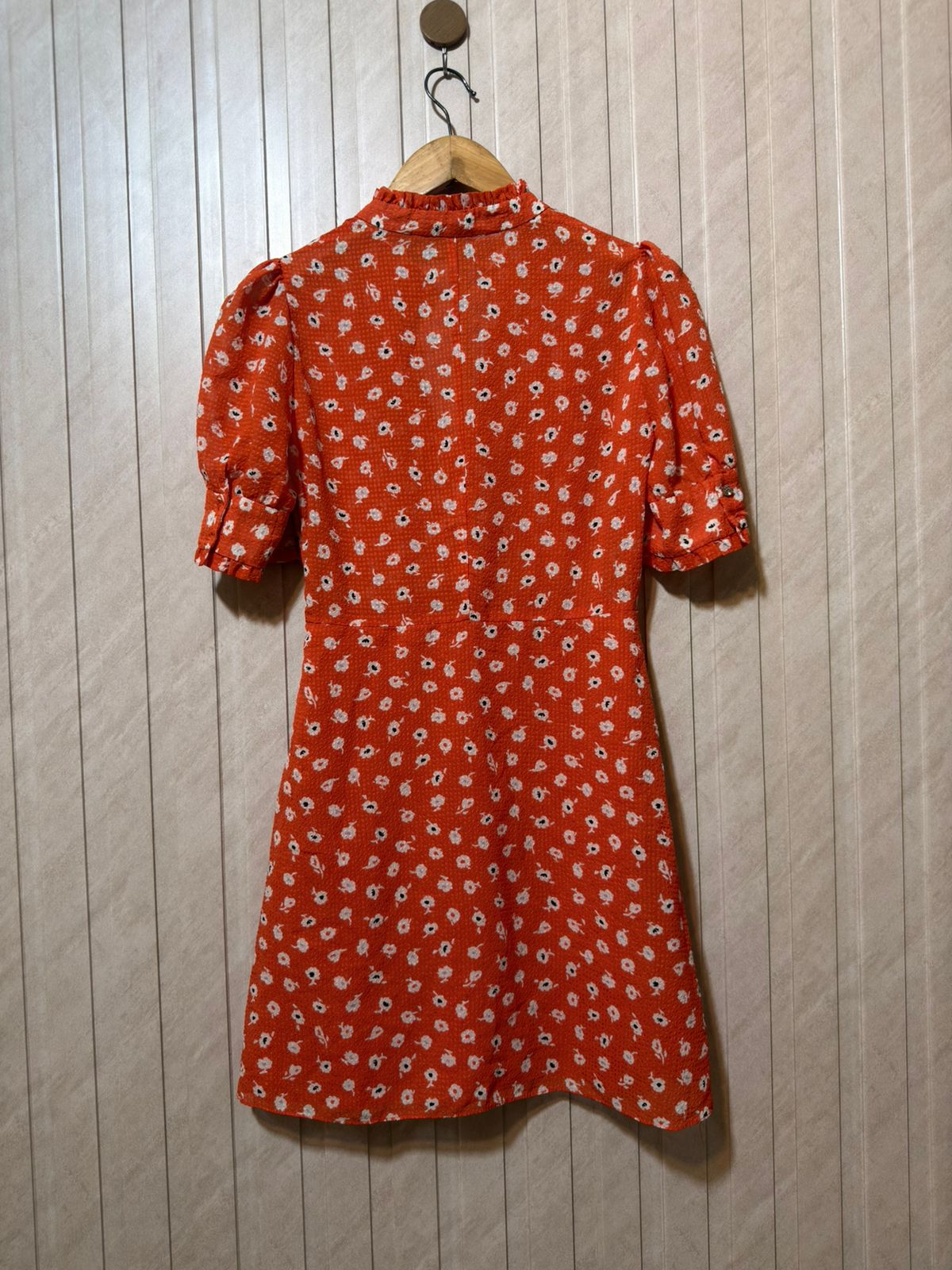 Chest 17  Length 31  Fabric Georgette Women’s Contemporary Western Half Sleeve Top