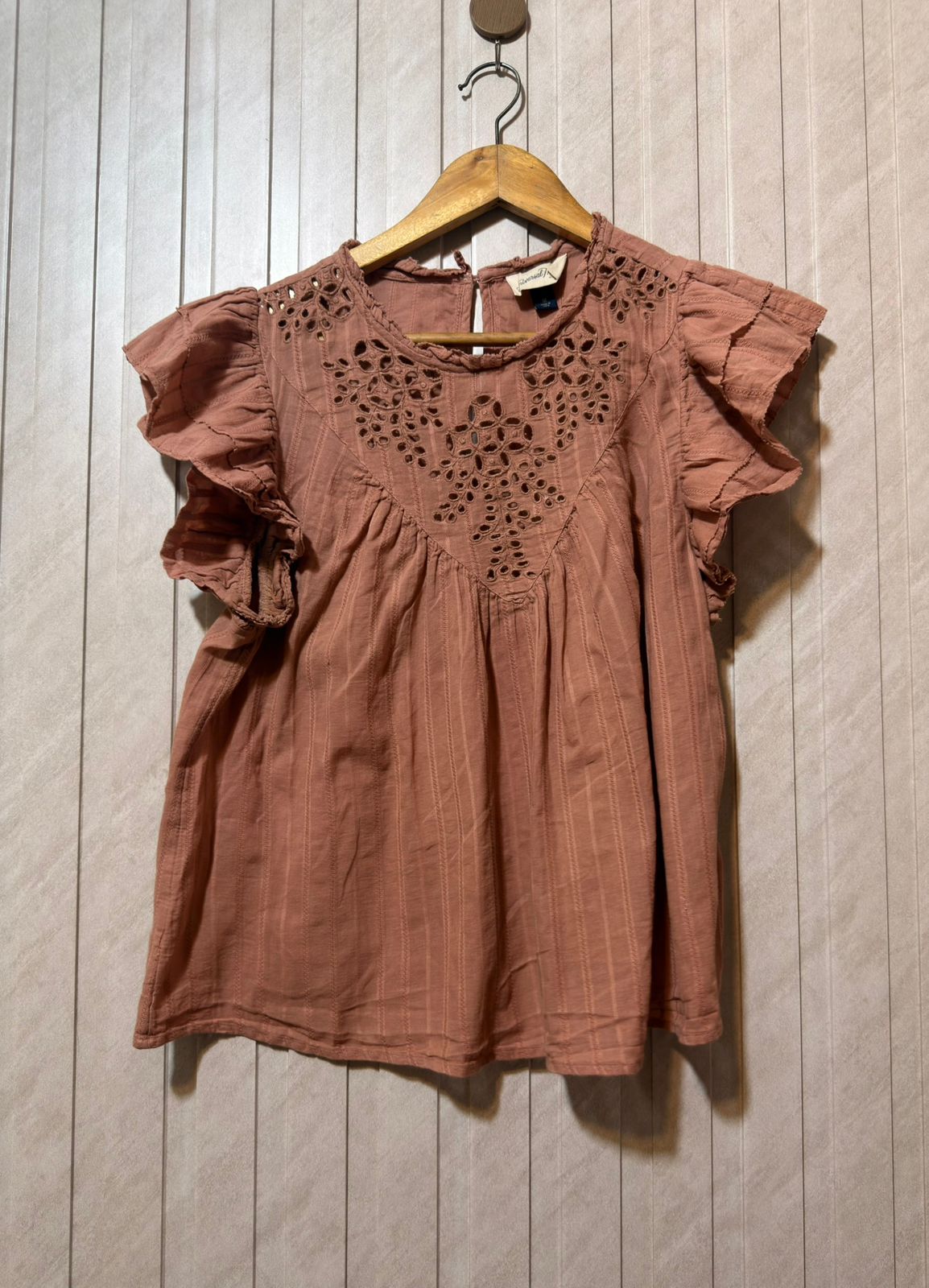 Chest 20  Length 22  Fabric Cotton Elegant Western Branded Women’s Half Sleeve Top