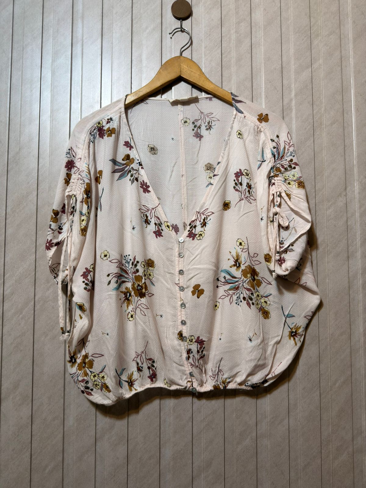 Chest Medium Baggy Style  Length 23  Fabric Linen Modern Western Branded Women’s Half Sleeve Top