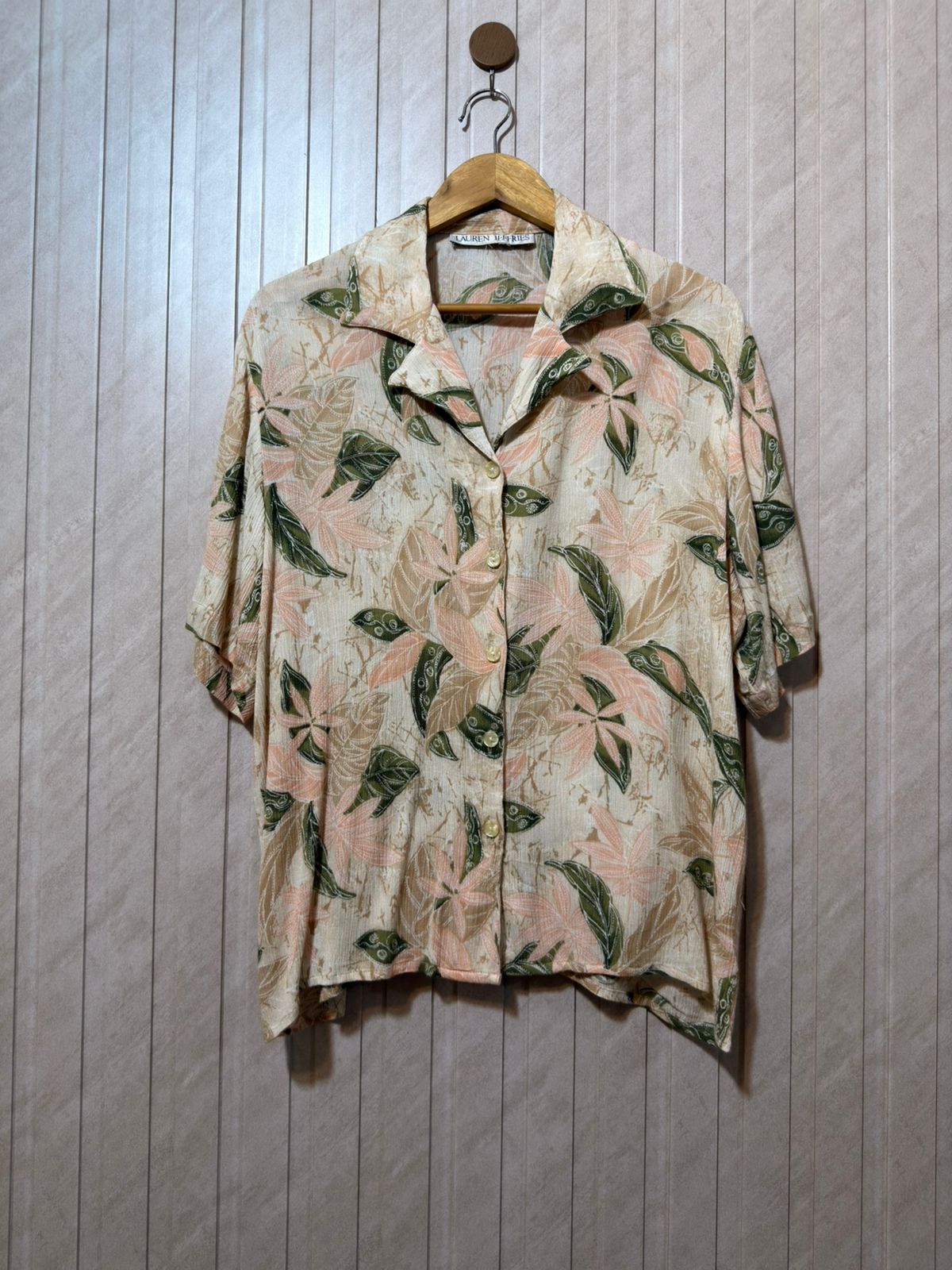 Chest 22 Length 25  Fabric Rayon Women’s Aura Half Sleeves Top