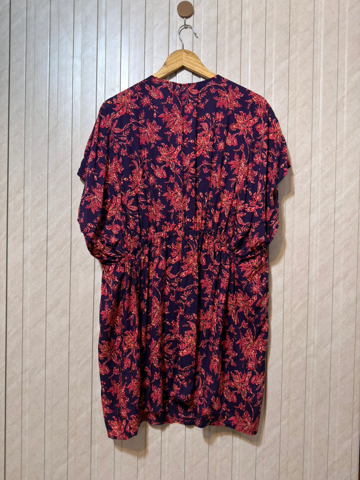 Chest Small  baggy style  Length 34  Fabric Linen Women’s Luxe Half Sleeves Top
