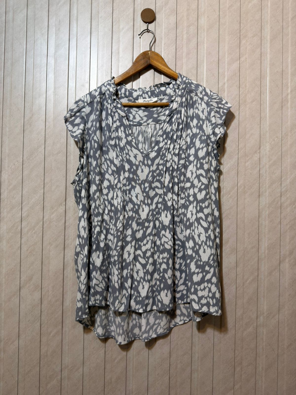 Chest 24  Length 26 to 28  Fabric Women’s Stylish Half Sleeves Top