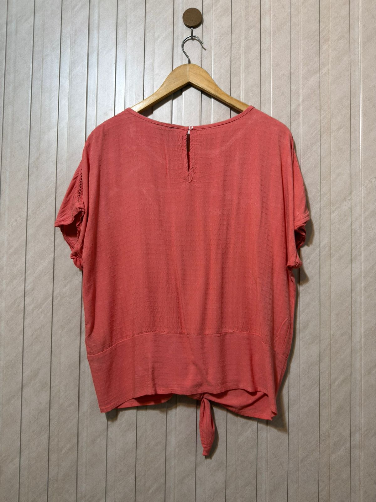Chest 21 Length 24  Fabric Linen Women’s Grace Half Sleeves Top