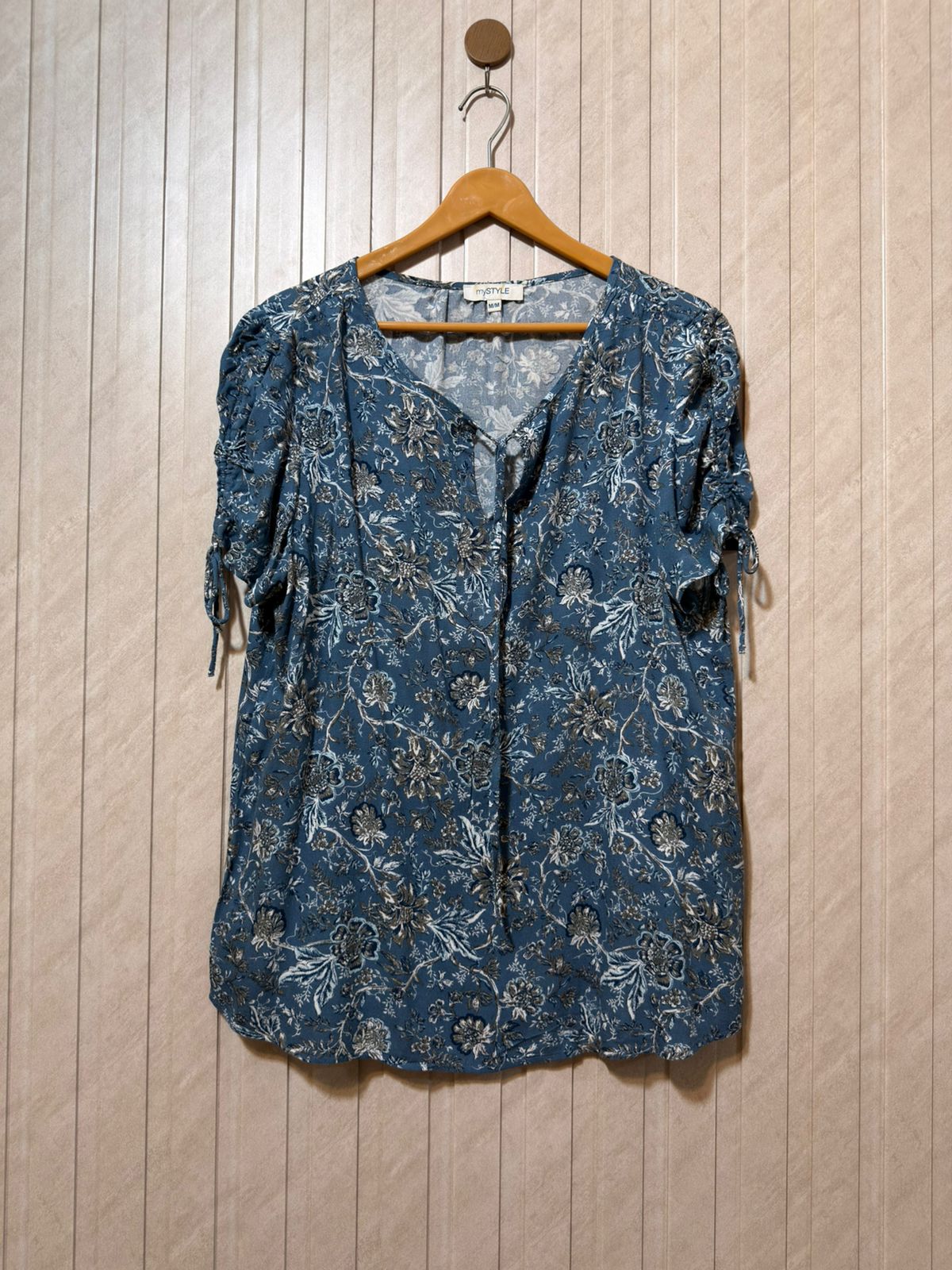Chest 20   Length 27  Fabric Rayon Women’s Luxe Half Sleeves Top