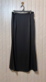 Waist 32  Length 40  Fabric rayon Women’s Modern Collection Skirt