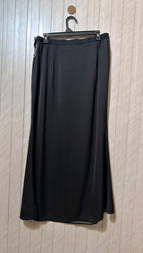 Waist 36  Length 39  Fabric Silk Women’s Classic Skirt