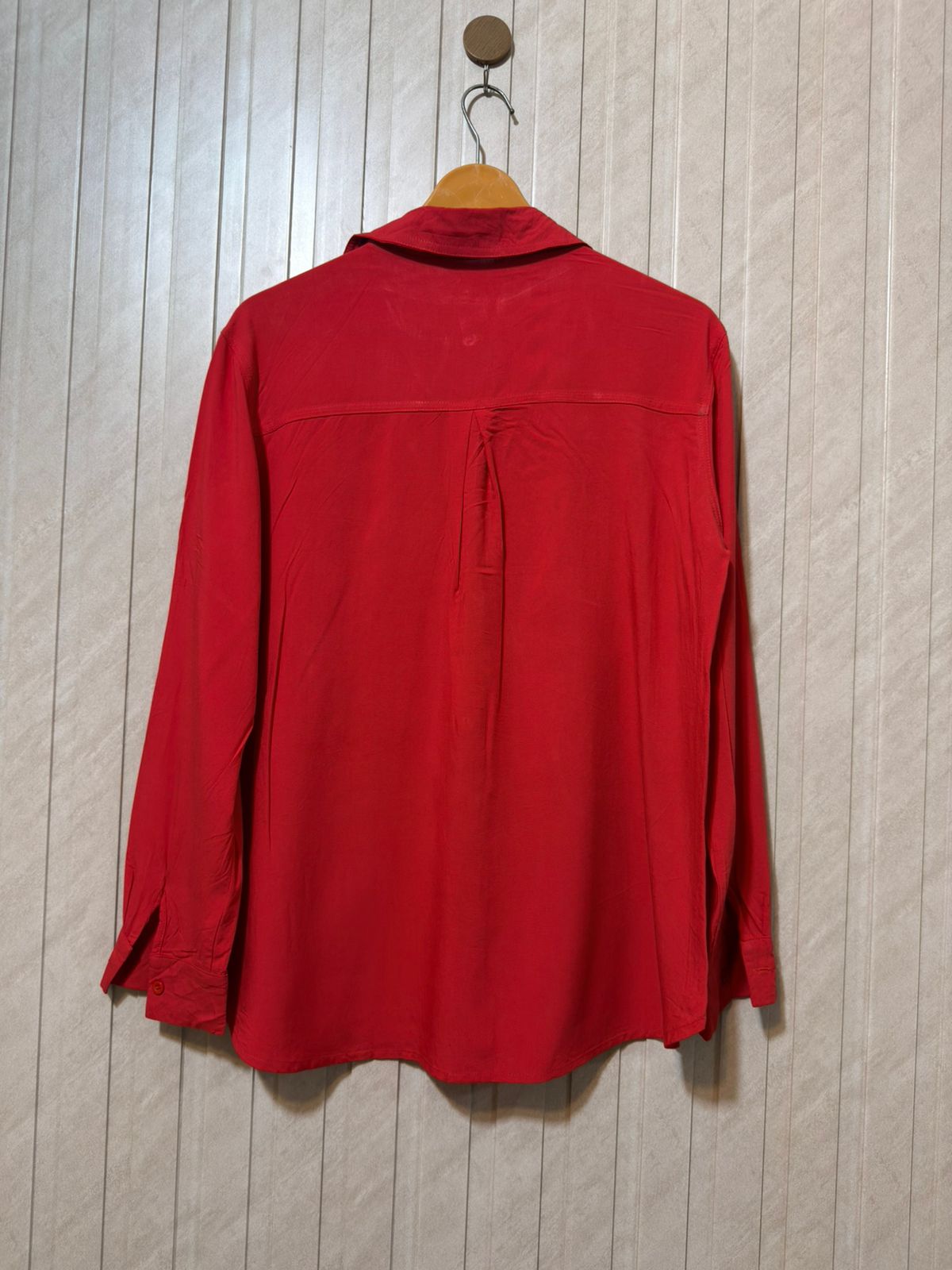 Chest 20  Lenght 27  Fabric Linen Stylish Full Sleeves Top for Women