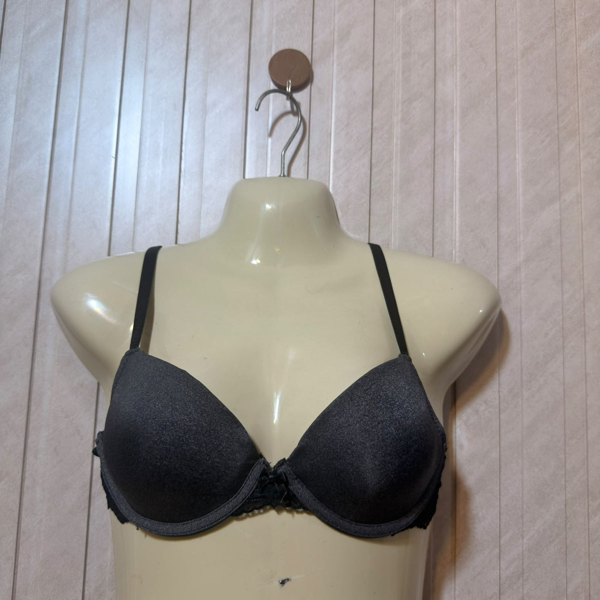 Chest Medium Length 10 Premium Branded Bra for Ladies
