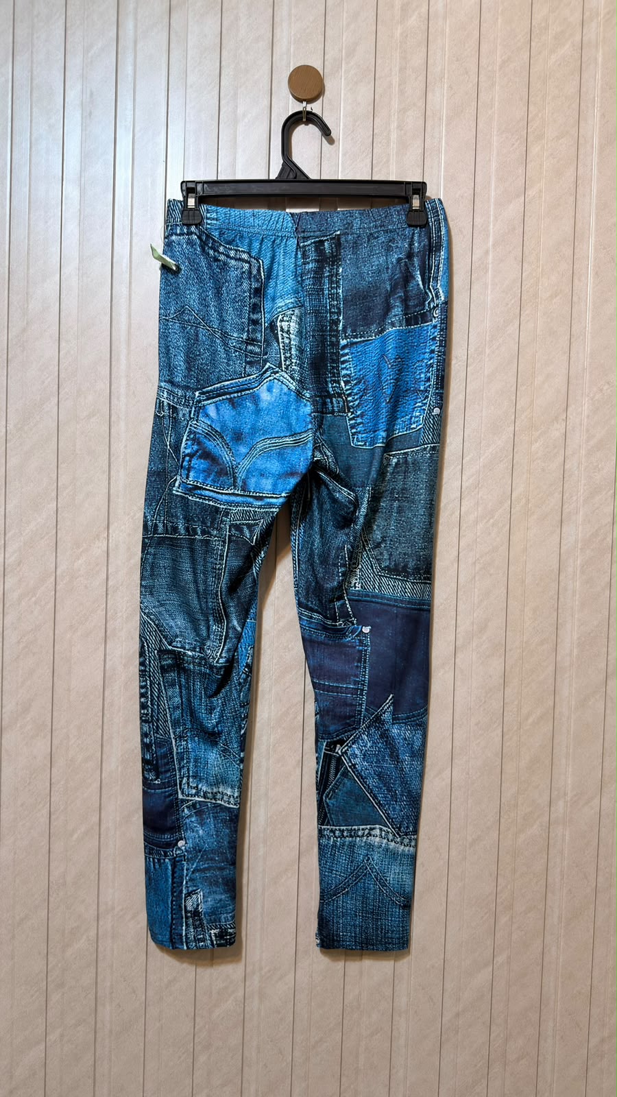Waist 32  Length 36  Fabric Silk Jersey Western Branded Women’s Trousers