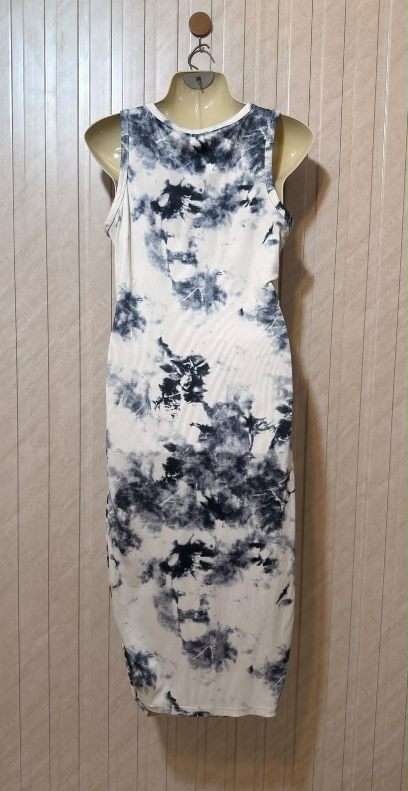 Chest 21  Length 41  Fabric jersey  Western Long Maxi