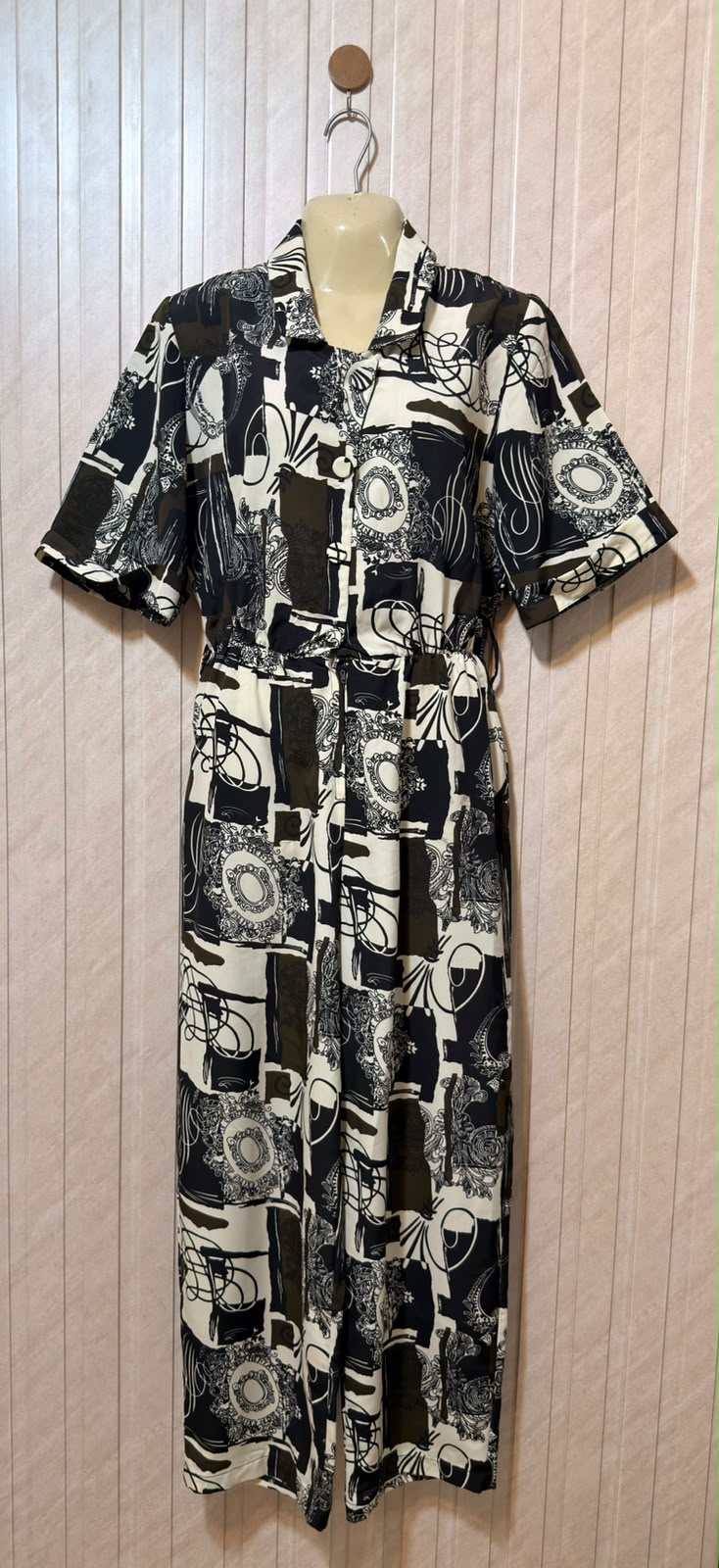 Chest 20  Length 50  Fabric silk  jumpsuit Classic Aura Western Long jumpsuite