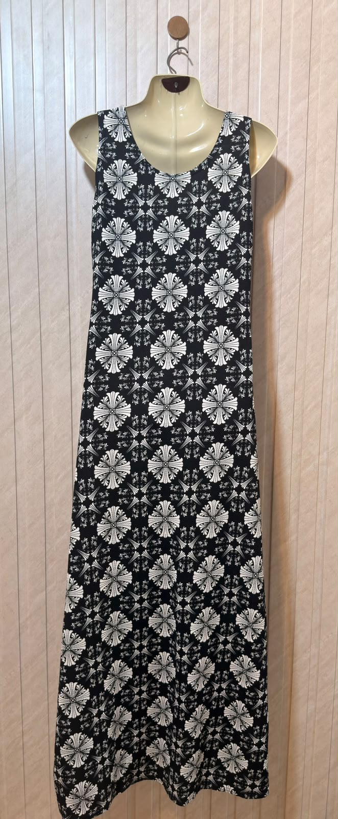 Chest 20  Lenght 57  Fabric silk jersey Stylish Western Maxi Dresses for Women