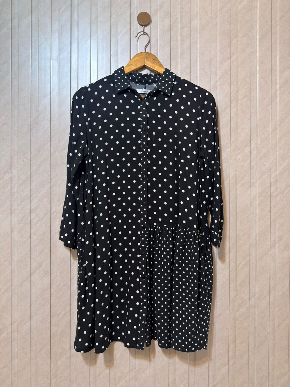 Chest 20  Length 33  Fabric Linen Women’s Elegant Western Casual Shirt