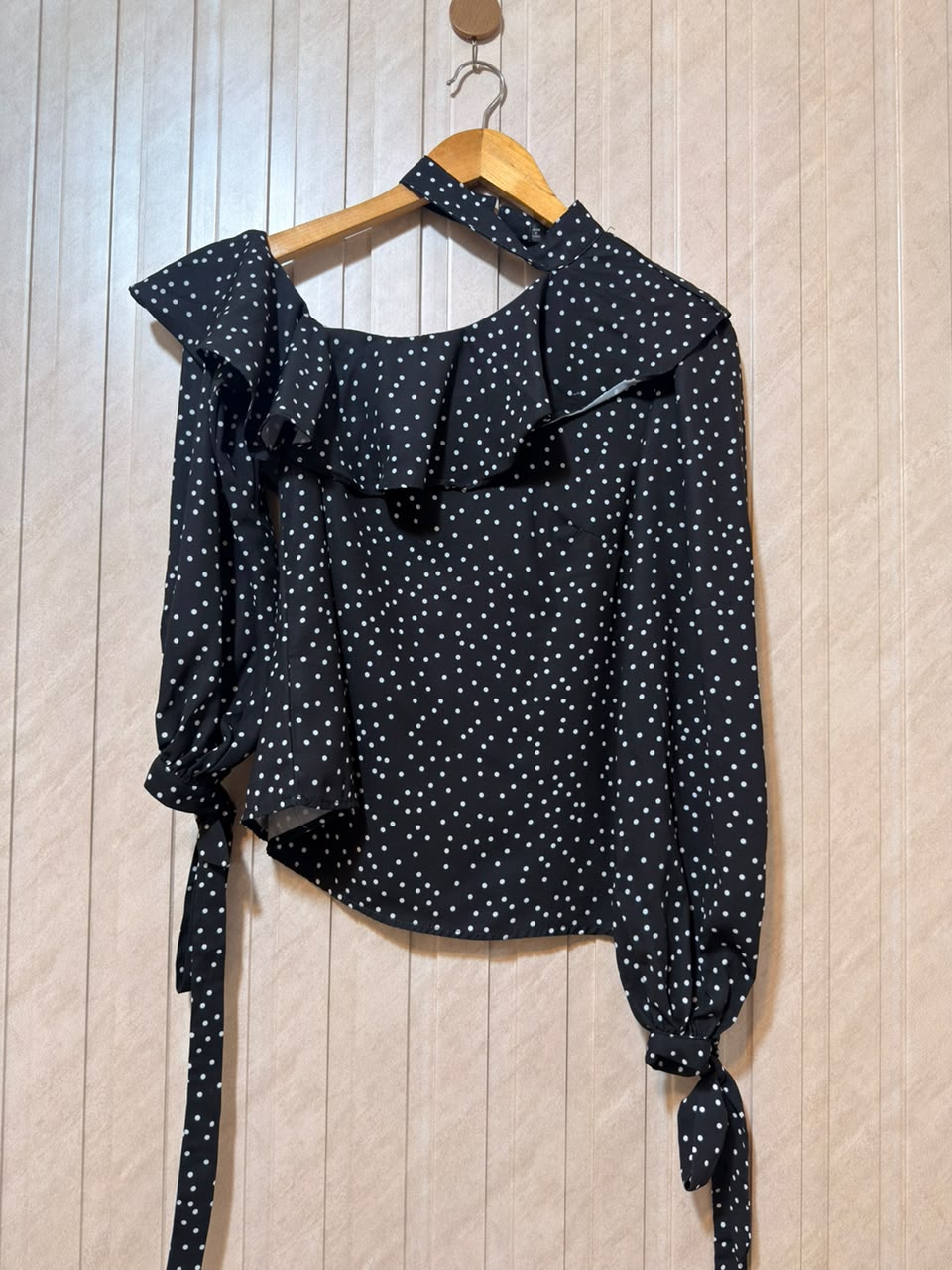 Chest 16  Length 22  Fabric Cotton Silk Women’s Premium Fit Full Sleeve Top