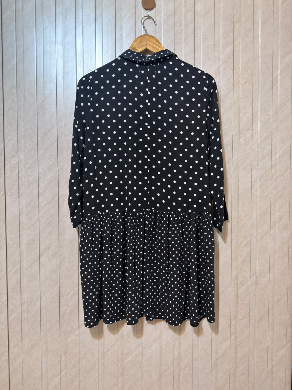 Chest 20  Length 33  Fabric Linen Women’s Elegant Western Casual Shirt