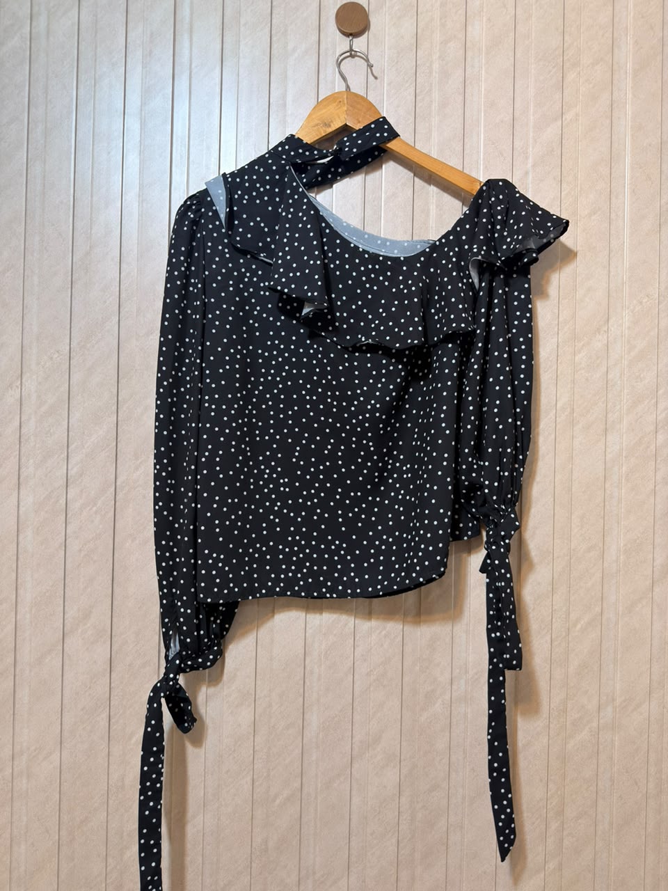 Chest 16  Length 22  Fabric Cotton Silk Women’s Premium Fit Full Sleeve Top