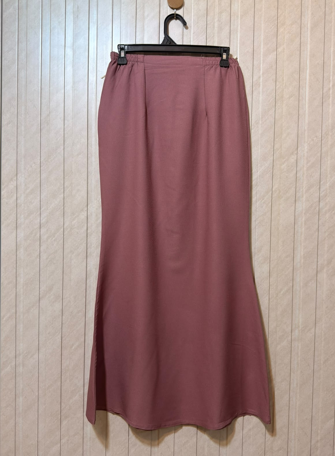 Waist 30  Length 39  Fabric Rayon Women’s Trendy Casual Fashion Skirt