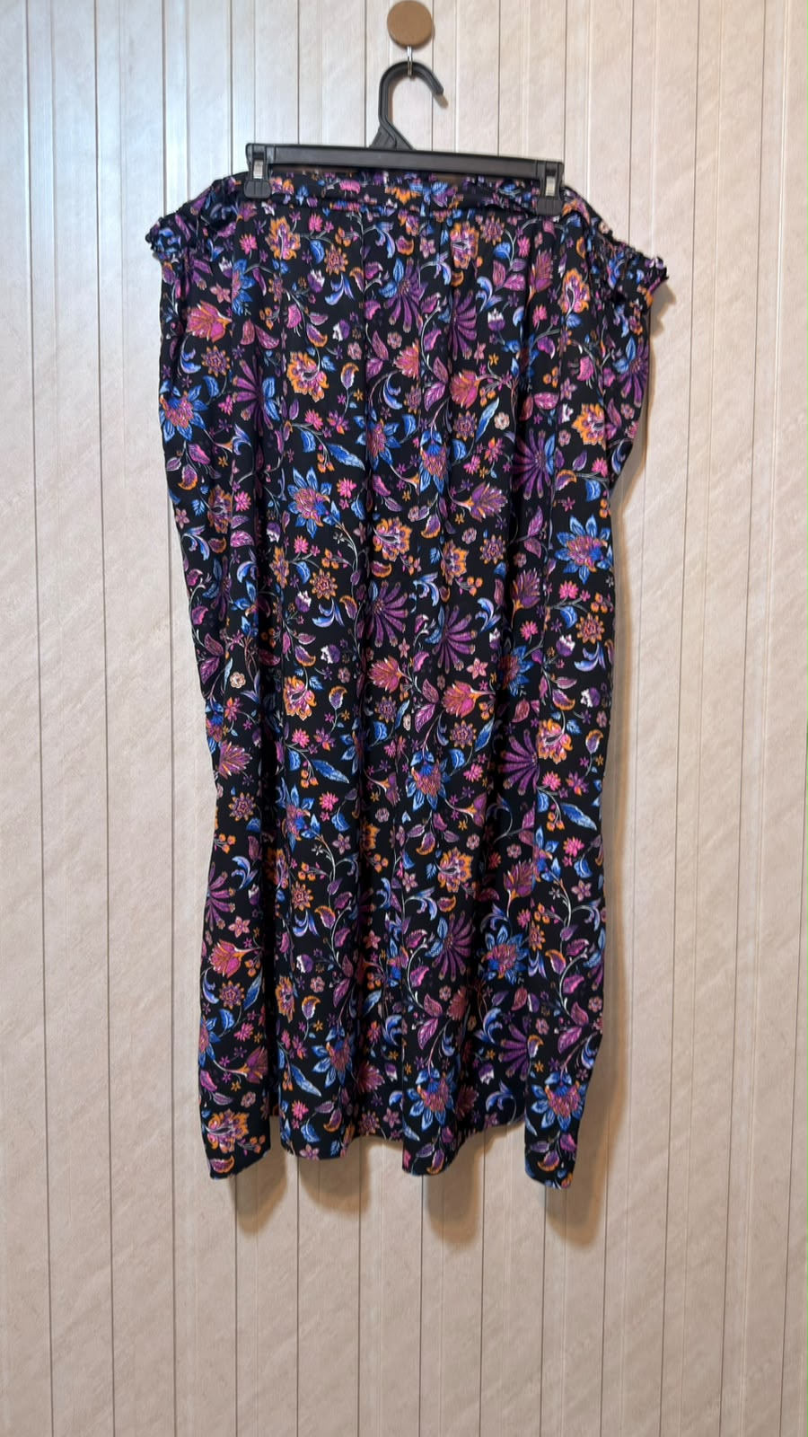 Waist 42  Lenght 35  Fabric linen Premium Trouser
