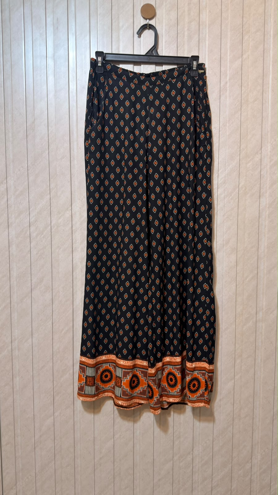 Waist 30  Lenght 39  Fabric linen  Classic Women’s Trouser