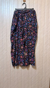 Waist 42  Lenght 35  Fabric linen Premium Trouser