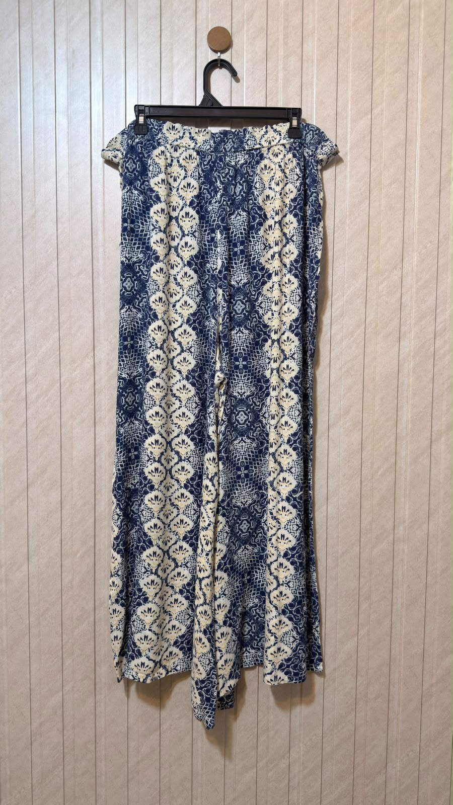 Waist 42  Lenght 41  Fabric Georgette Women’s Classic Trousers