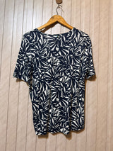 Chest 19   Lenght 24  Women’s Modern T-Shirt