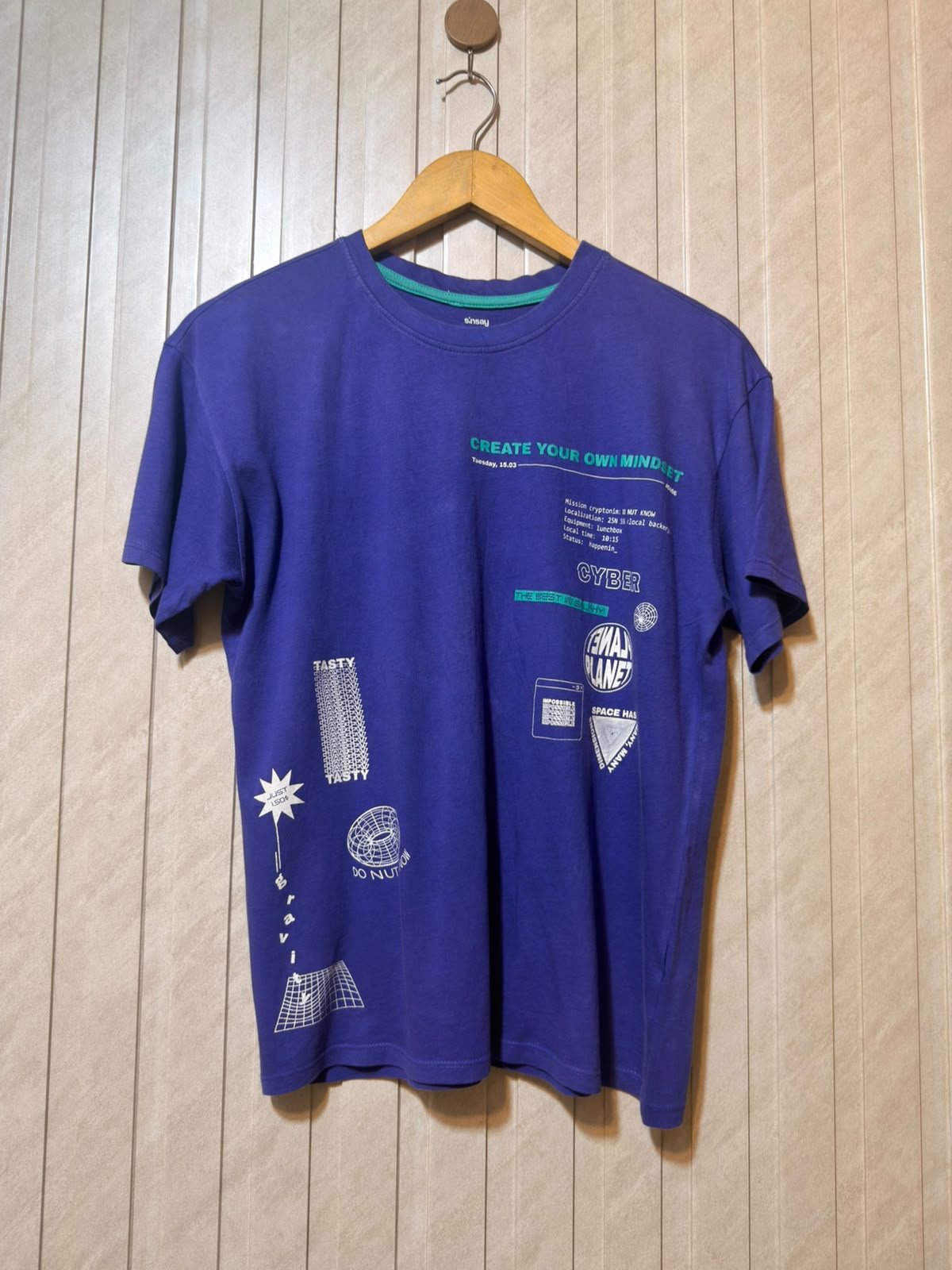 Chest 19  Lenght 24 Women’s Branded T-Shirt