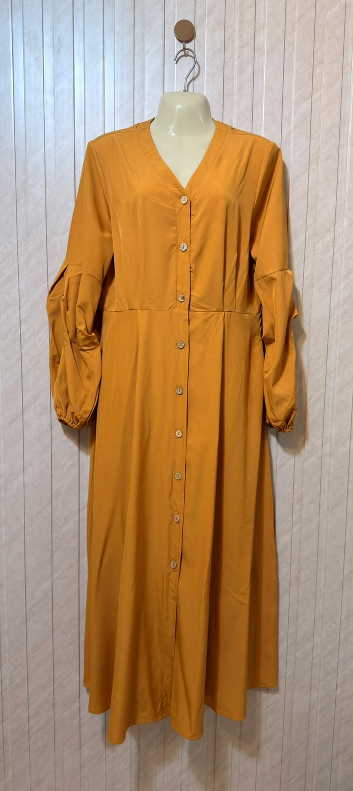 Chest 20  Length 52  Fabric Silk Premium Casual Western Maxi Dress