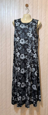 Chest 21  Length 48  Fabric Silk Jersey Graceful Women’s Full-Length Maxi Dress