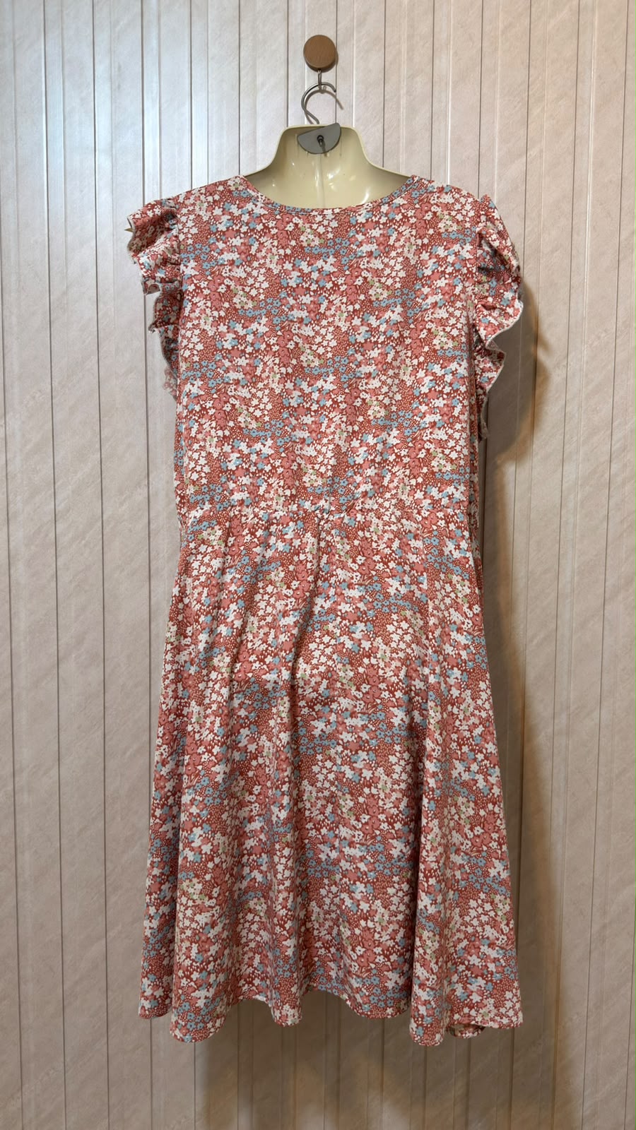 Chest 23  Length 42  Fabric Silk Trendy Western Floor-Length Dress