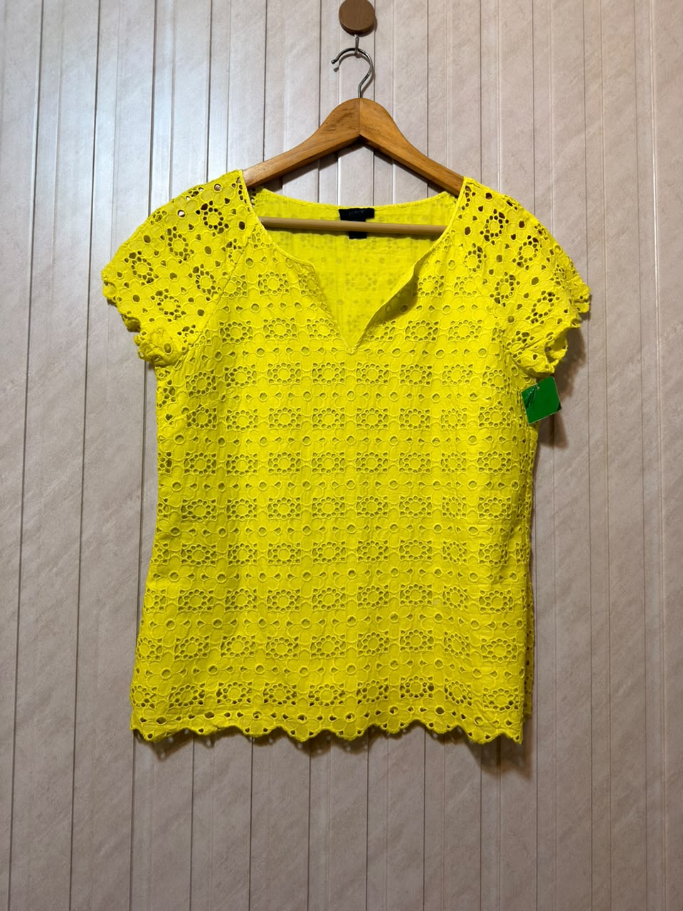 Chest 18  Length 24  Fabric Cotton Western Half Sleeve Top