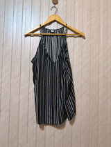 Chest 20  Length 26  Fabric Linen Western Sleeveless Top