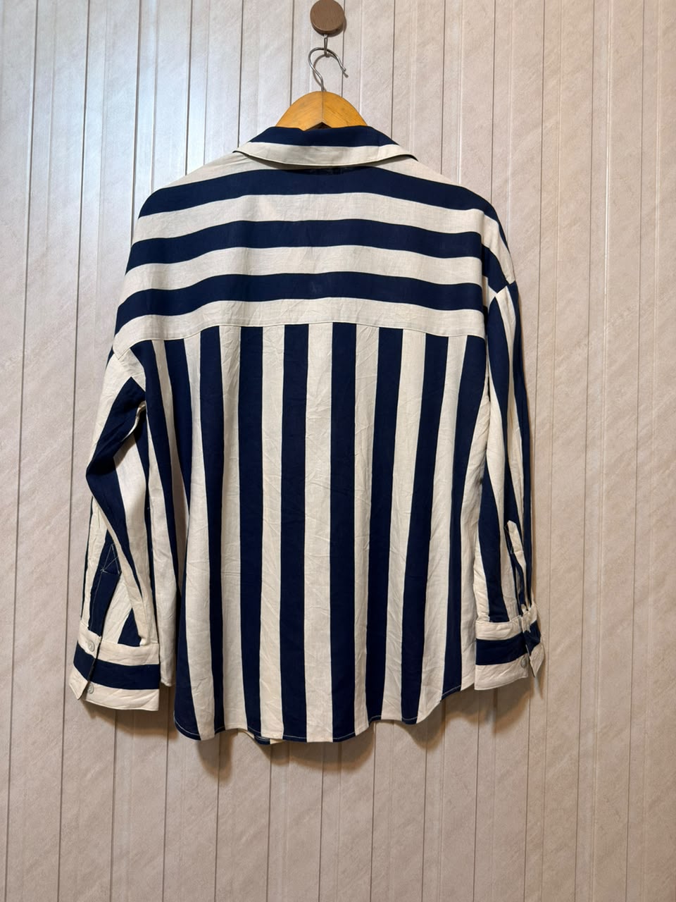 Chest 21  Length 27  Fabric Cotton Women’s Everyday Full Sleeve Top