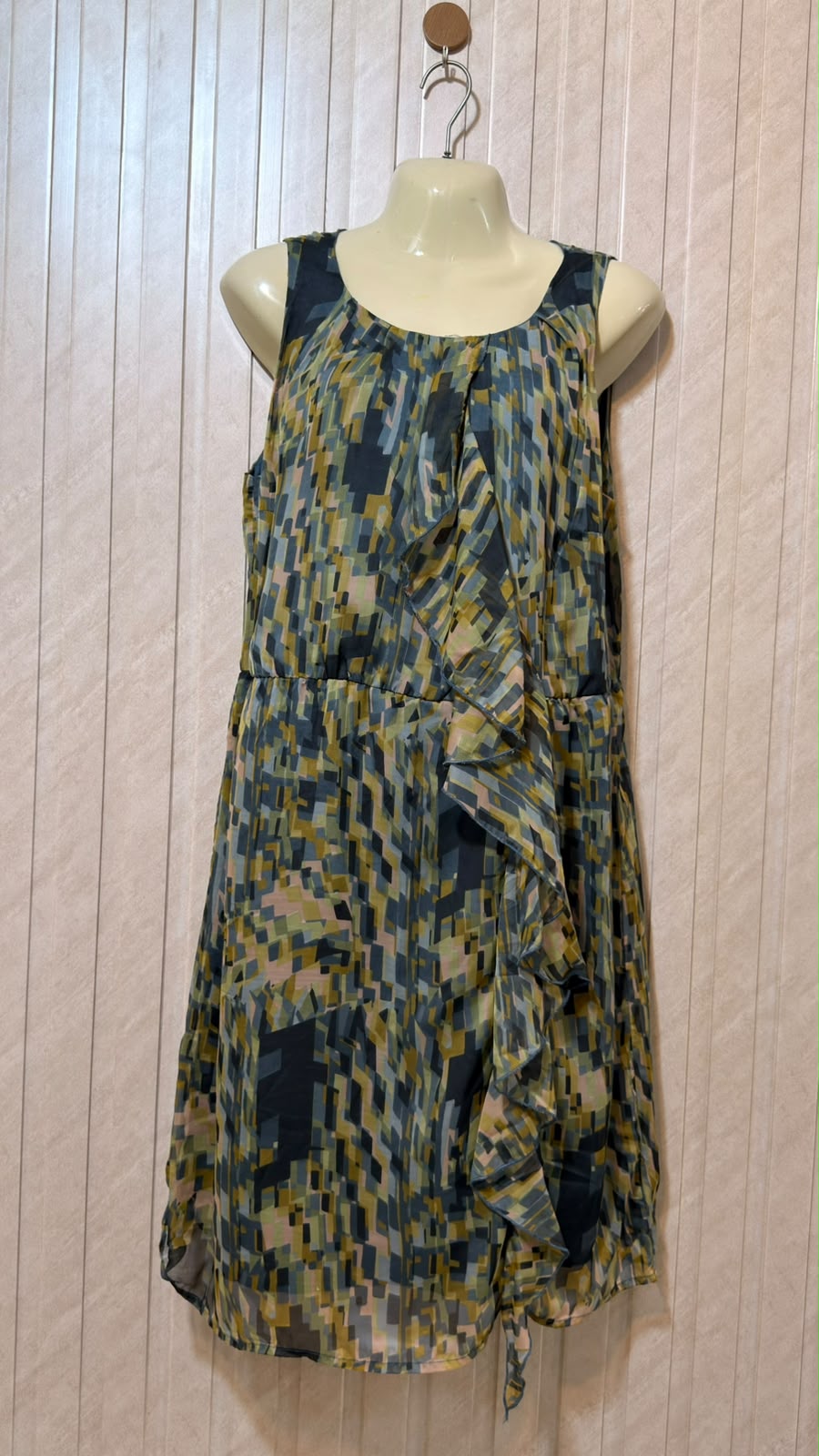 Chest 19  Lenght 39  Fabric silk  Branded Women’s Mini Dress