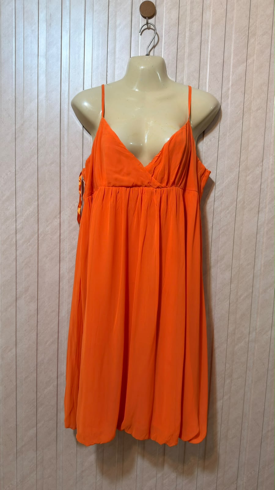 Chest 20  Lenght 36  Fabric chiffon Women’s Modern Mini Dress
