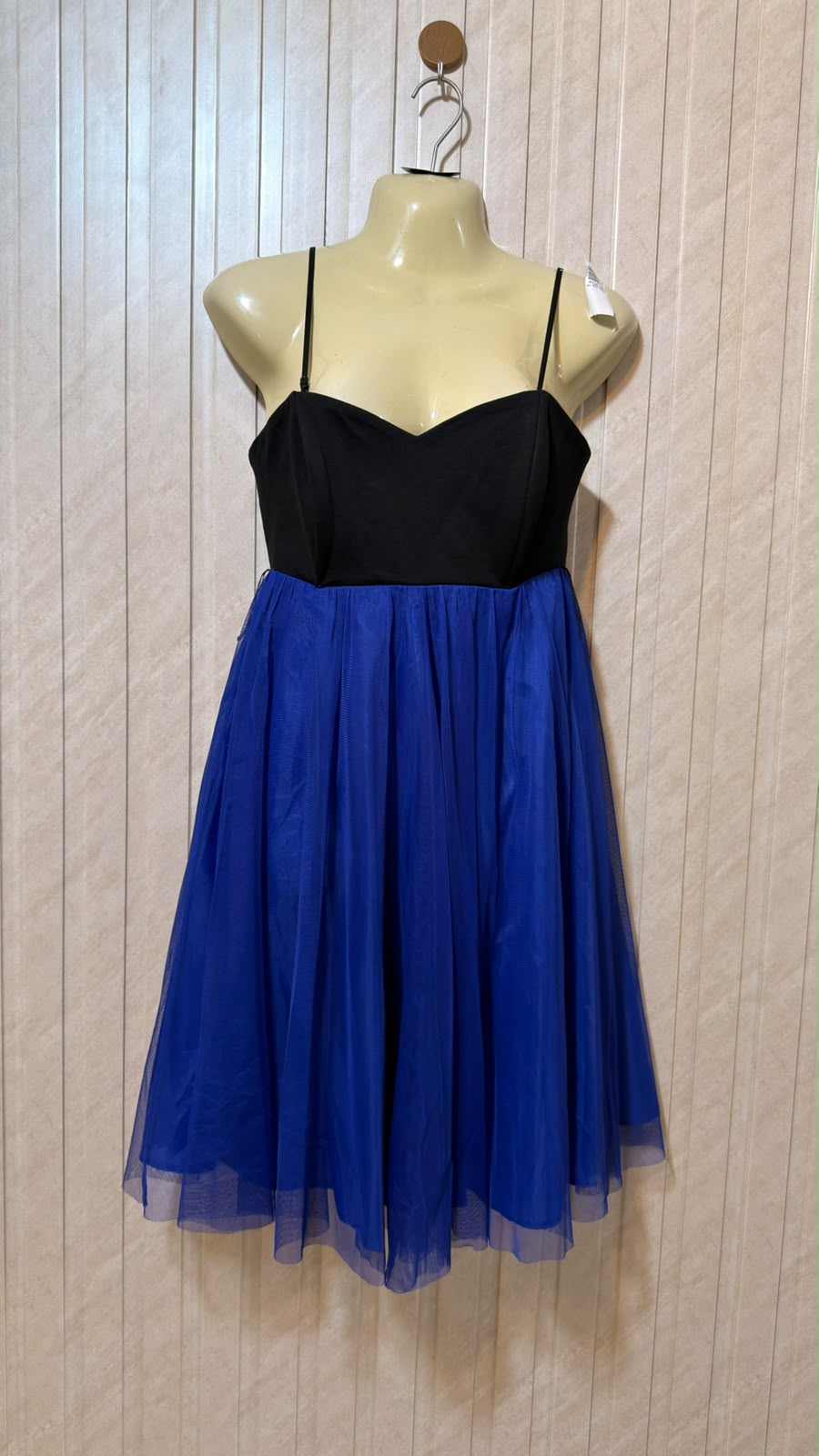 Chest 18  Lenght 35  Fabric net  and chiffon Women’s Premium Mini Dress