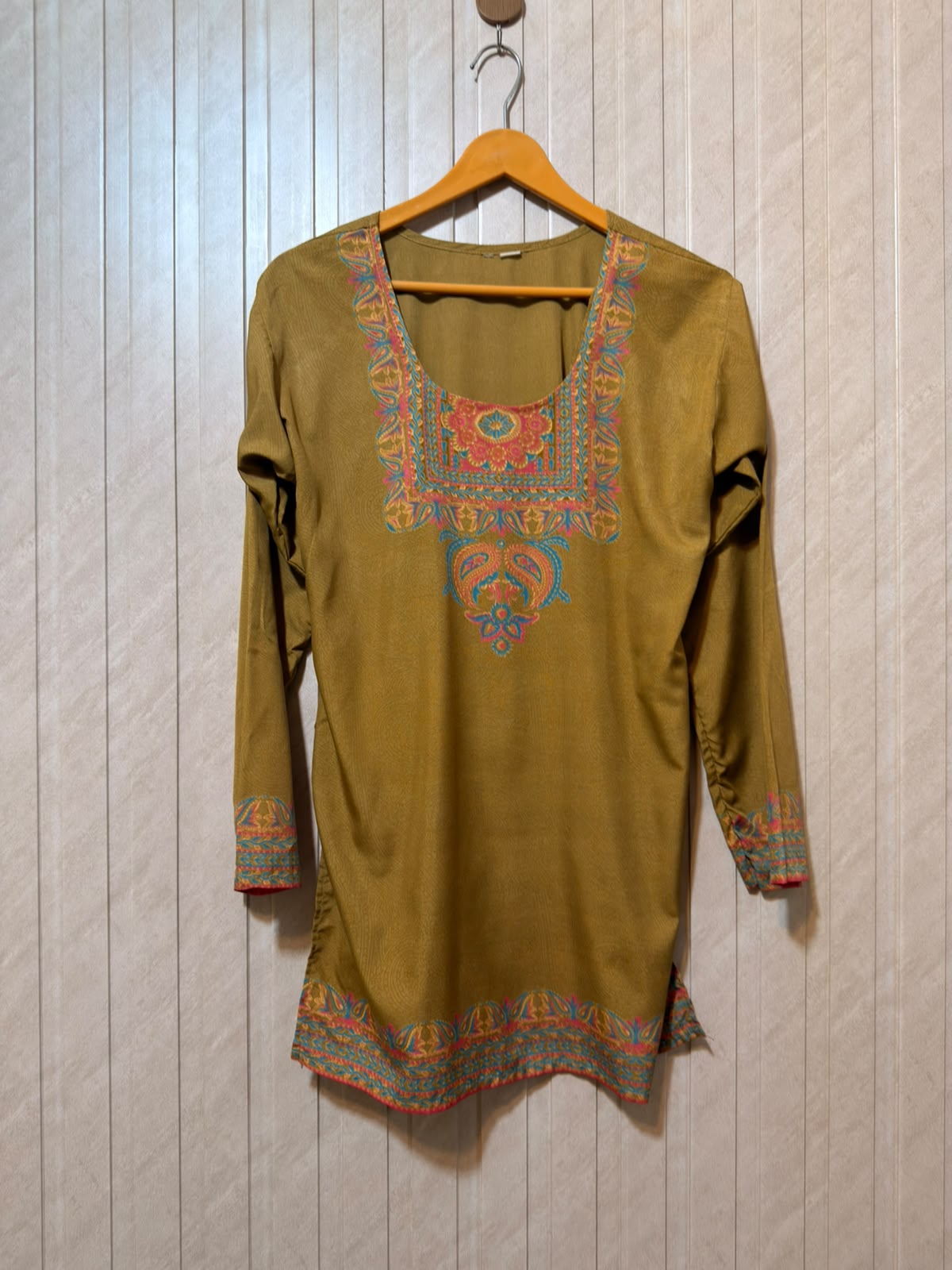 Chest 19  Lenght 29  Fabric silk Women’s Classic Fit Full Sleeve Top