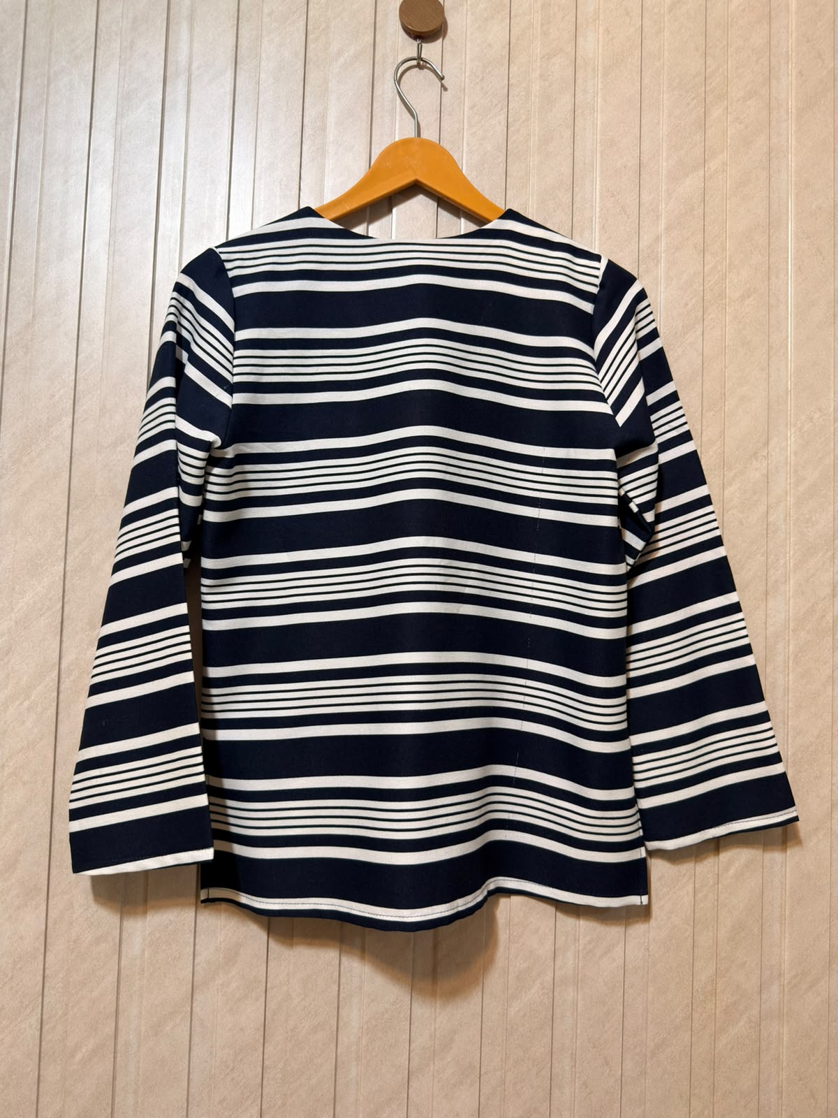 Chest 17  Lenght 23  Fabric Rayon Women’s Fashion Collection Full Sleeve Top