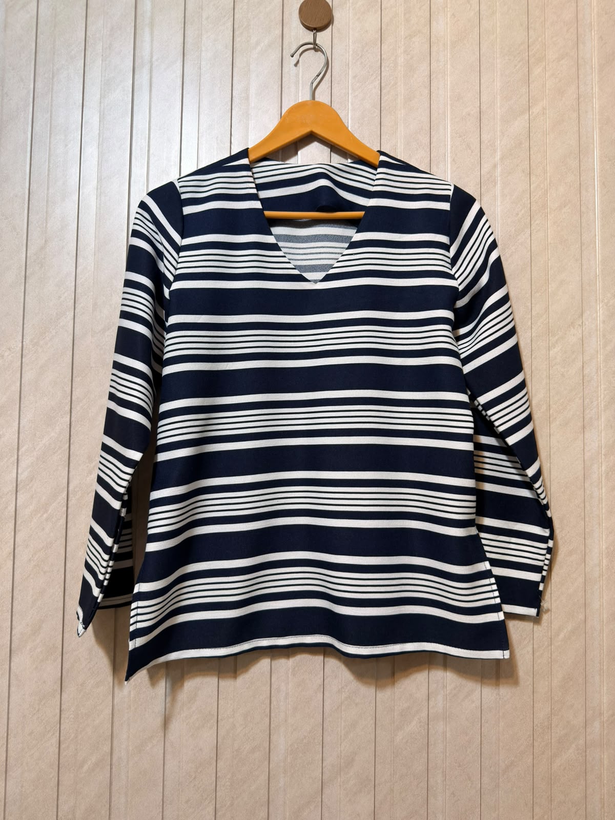 Chest 17  Lenght 23  Fabric Rayon Women’s Fashion Collection Full Sleeve Top